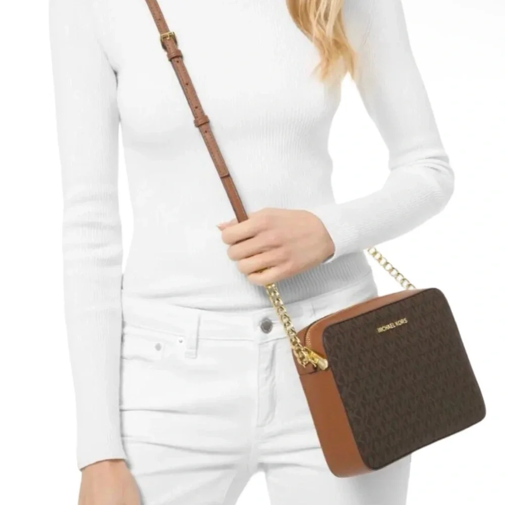 Michael Kors Women's Jet Set Large Bag. New With Tags Brown MK‎ Design $258